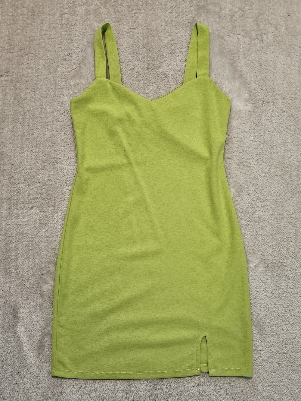 NEW Sinsay Mini Dress Size S Green Neon Minimalist Summer Vacation Feminine - Picture 2 of 6